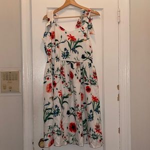 Floral Printed Dress Size Small